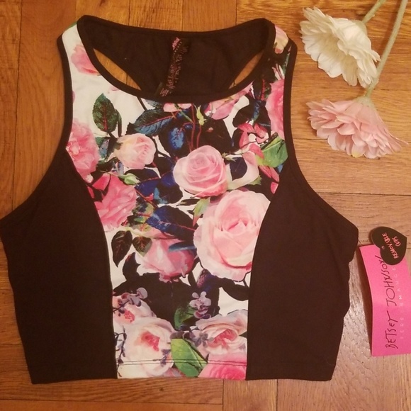 Betsey Johnson Tops - NWT BETSEY JOHNSON FLORAL CROP TOP 🌺